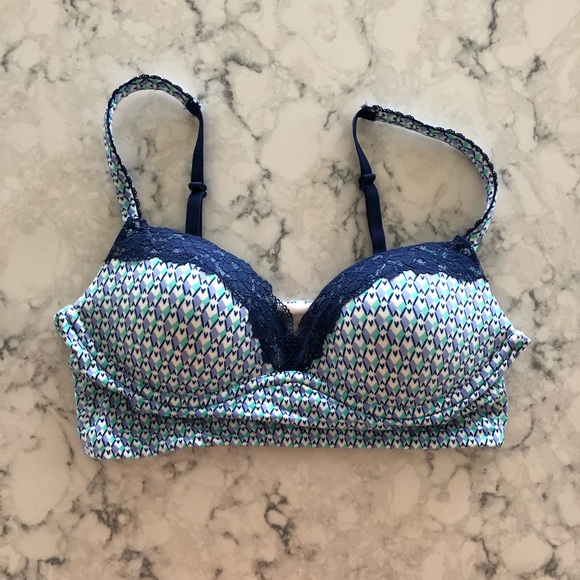 Victoria's Secret Other - Victoria’s Secret 32B padded no wire bra